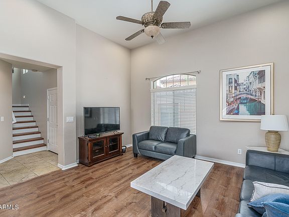 3rd image of 2160 W BARWICK Drive