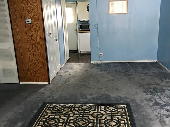4th image of 1369 Fremont Dr #1369