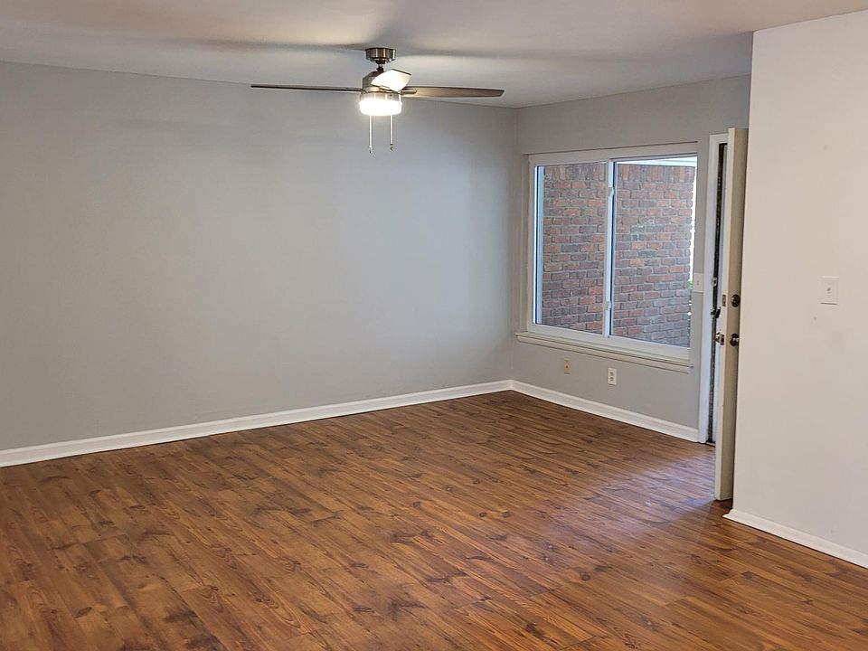 1st image of 111 E 41st St APT 6