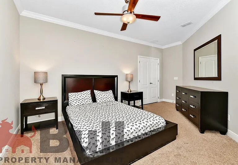8233 Canetti St — Photo 29