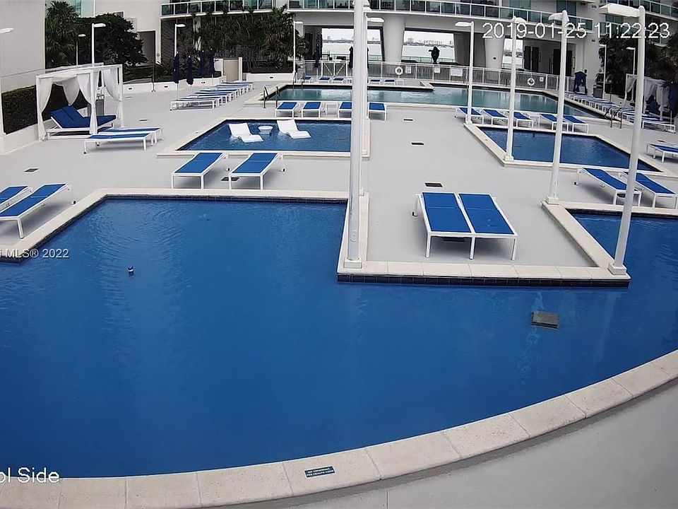 1st image of 1800 N Bayshore Dr APT 2102
