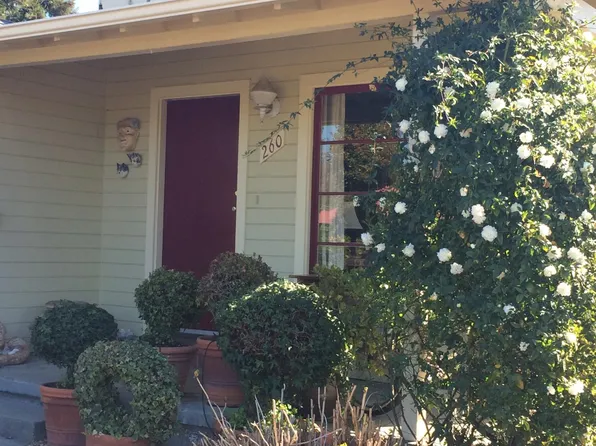 260 Trevethan Ave, Santa Cruz, CA 95062