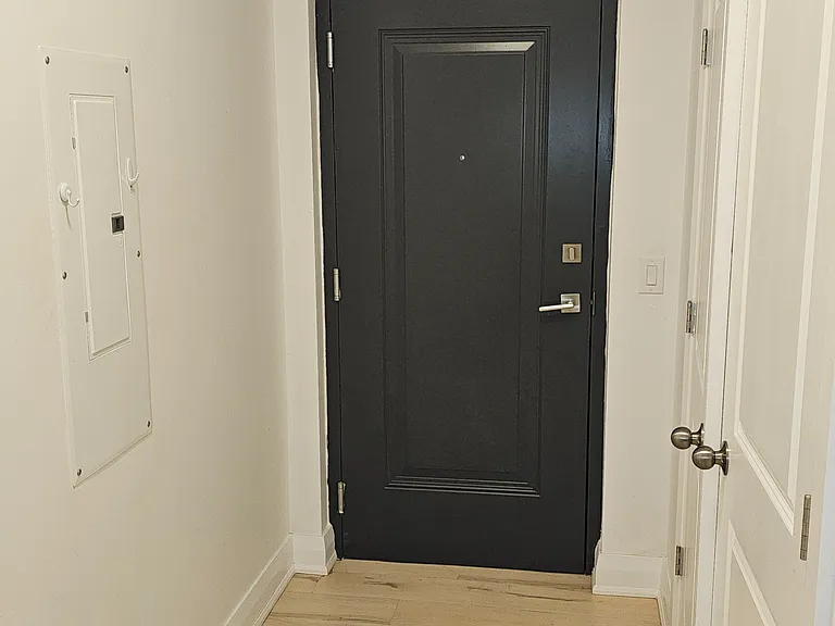 255 Emerick Ave #109 — Photo 7