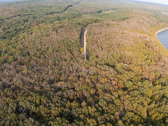 5th image of 11558 Jordan River Rd