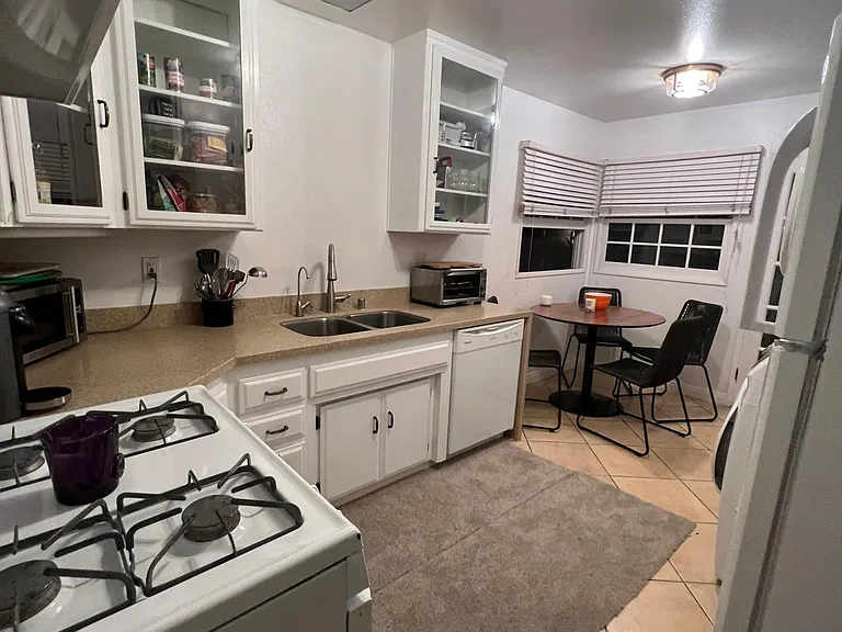 4879 Long Branch Ave — Photo 6