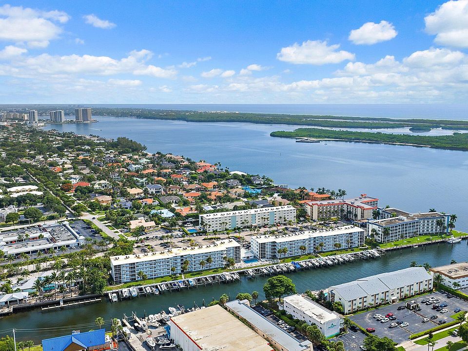1st image of 108 Paradise Harbour Blvd APT 314
