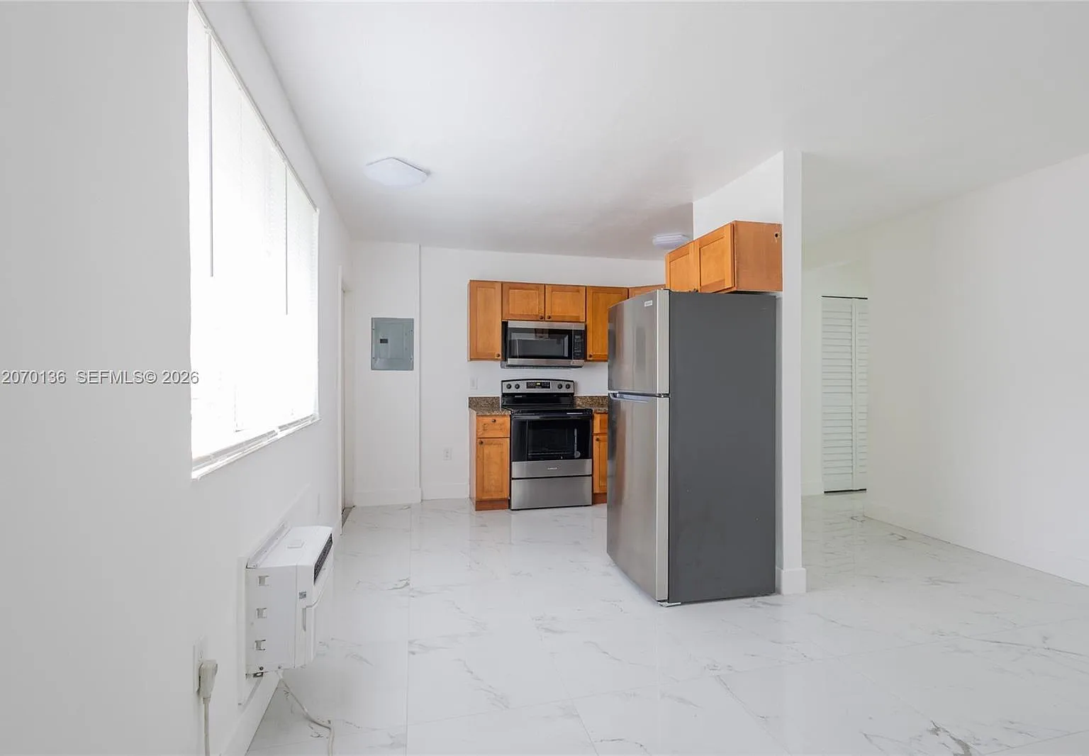 The Cynthia Condo — Photo 4