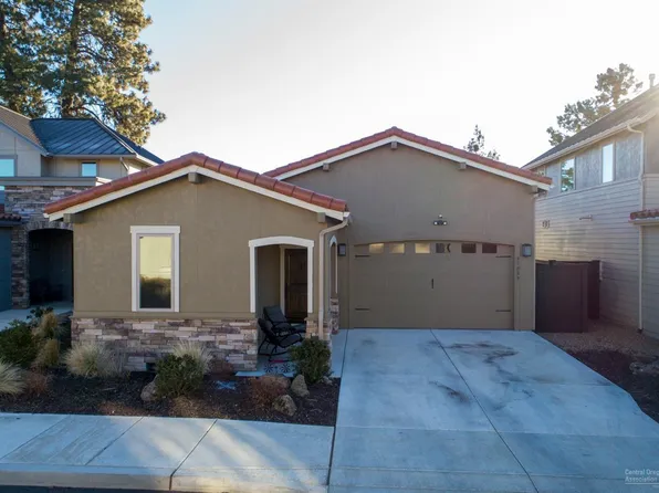 63089 NW Via Cambria, Bend, OR 97703