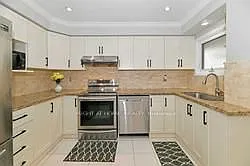 19 Grover Dr — Photo 7