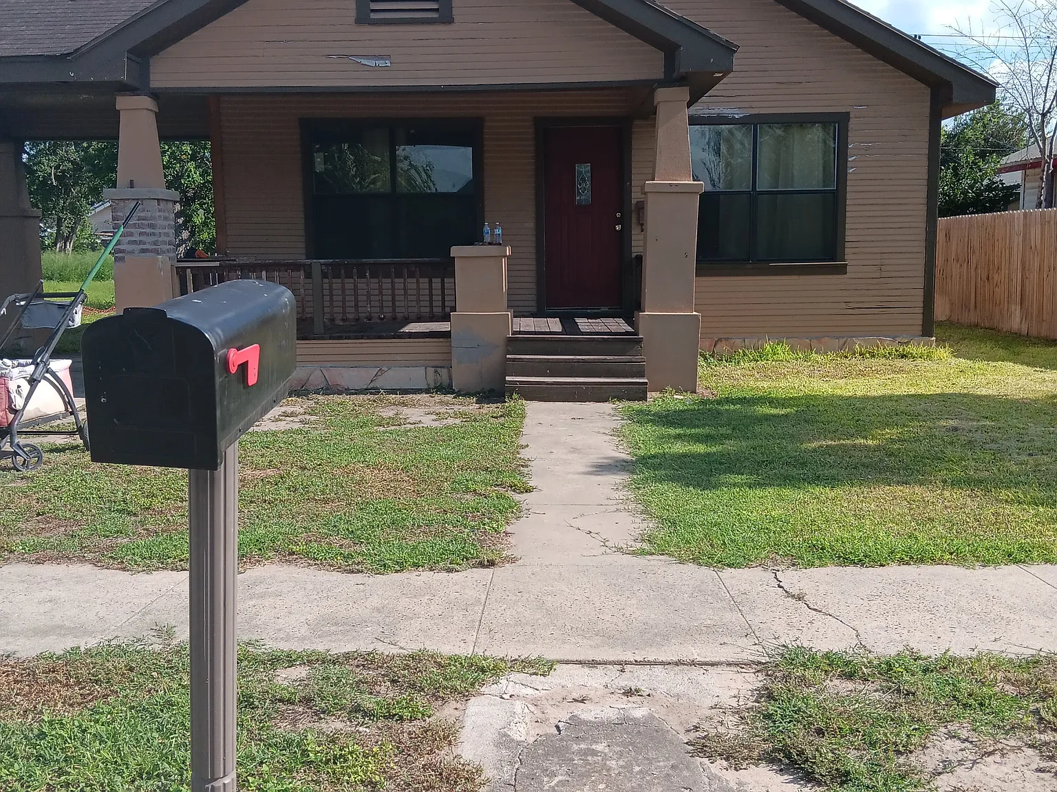 3 bed, 1056 sqft, $1,250 — Photo 4