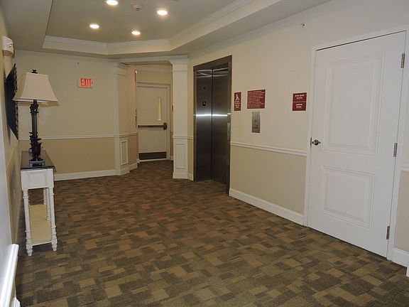 3rd image of 23 Augustus Ct Unit 4003