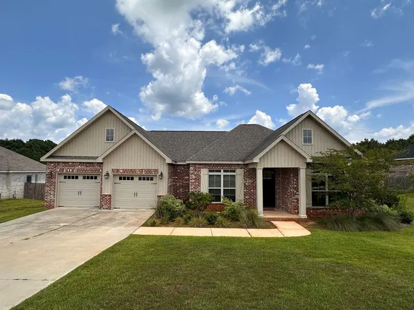 704 Legacy Dr, Enterprise, AL 36330