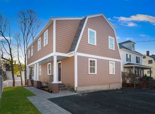4 Woodside St, Salem, MA 01970