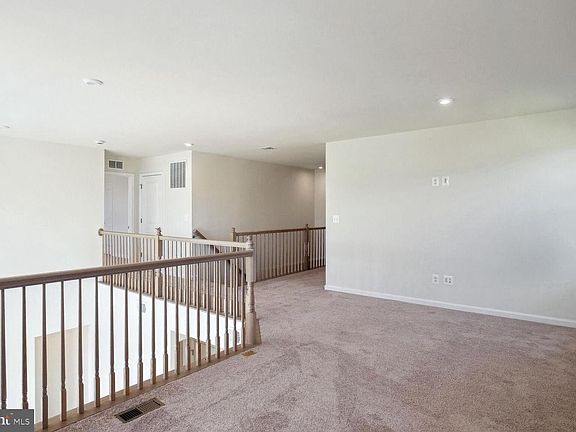 5th image of 25017 Cypress Ct