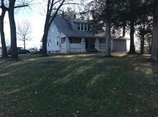 1290 Sand Run Rd, Troy, MO 63379