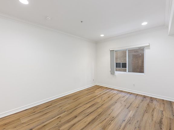 4th image of 2335 S Bentley Ave APT 103