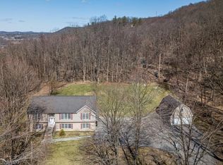 247 Munsonhurst Rd, Franklin, NJ 07416