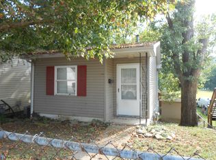 919 W 1st St, Madison, IN 47250