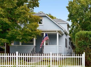 2700 Harbison St, Natrona Heights, PA 15065