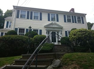 624 Newton St, Brookline, MA 02467