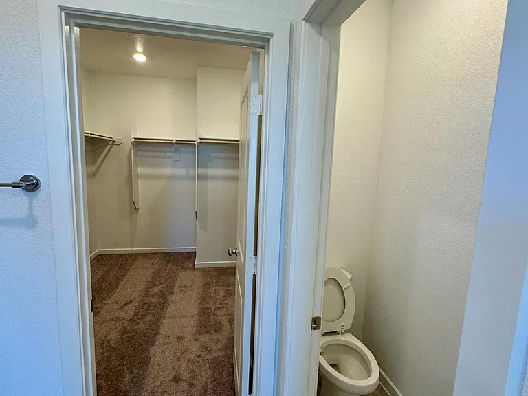 9743 Lucky Knot Ln — Photo 21