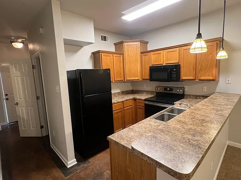 1900 Carrollwood Dr #3 — Photo 14