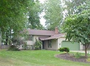 9341 Trillium Ln, Mentor, OH