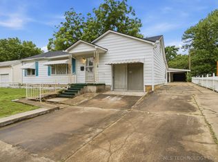 508 N Cedar St, Owasso, OK 74055
