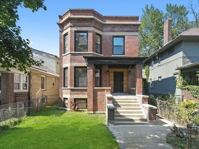 7748 S Marquette Ave, Chicago, IL, 60649