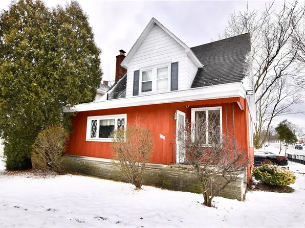 700 Sunnycrest Rd, Syracuse, NY 13206