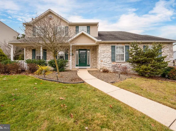 2414 Goddard Ave, Reading, PA 19608