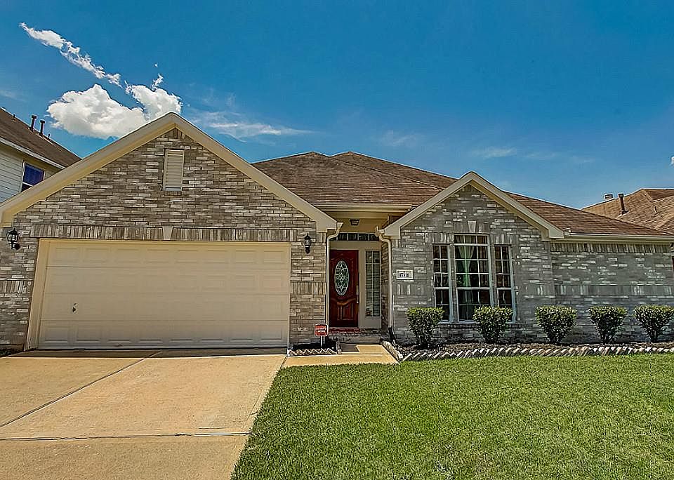 1st image of 17311 Broad Knoll Ln