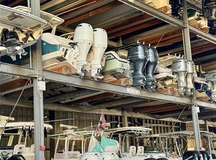 570 Blackburn Point Rd #17, Osprey, FL 34229