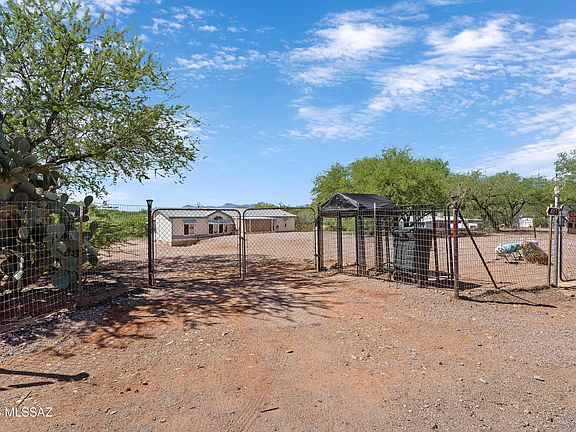 2nd image of 4851 W Arivaca Rd