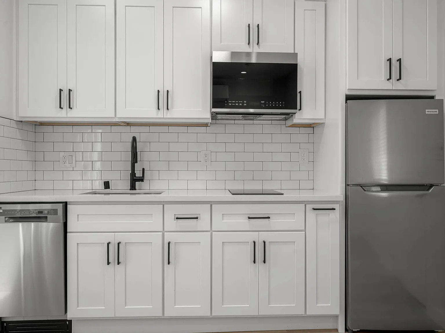 Studio, 325 sqft, $1,425 — Photo 4