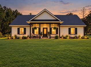 823 Meridian Rd, Thomasville, GA 31792