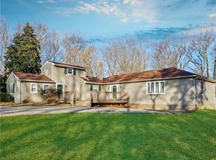 29 Texas Rd, Monroe Township, NJ 08831