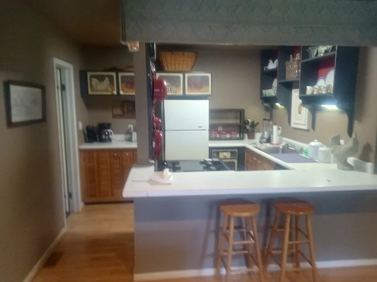 337 W Poplar St #1 — Photo 8