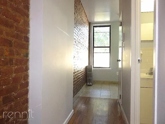 Rented by Rennit Inc. | media 27