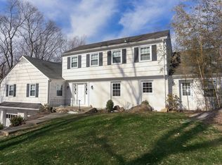 23 Kitchel Rd, Mount Kisco, NY 10514