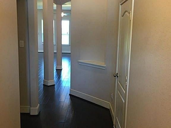 2nd image of 1413 Norman Hill Ln