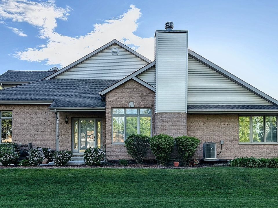 1st image of 6620 S Pond View Dr W