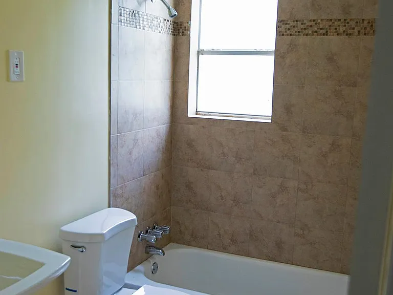 1225 Harrison St — Photo 11