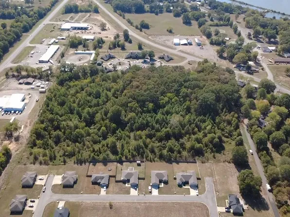 0 Burrow St, Morrilton, AR 72110