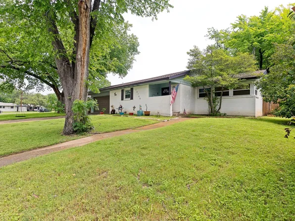 10148 Timber Trail Dr, Dallas, TX 75229