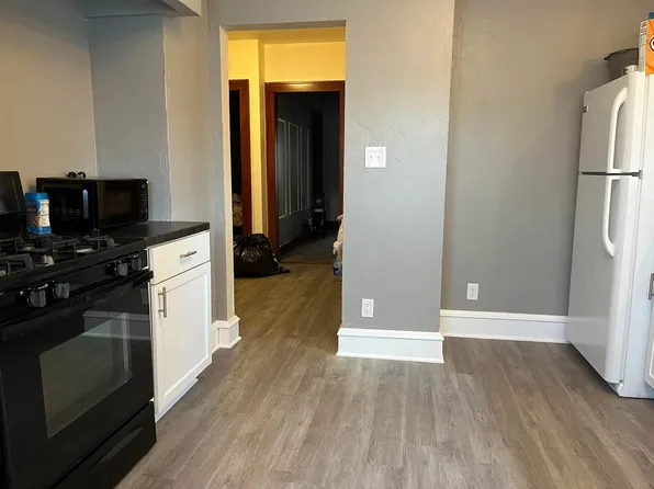 4251 N 17th St, Milwaukee, WI 53209