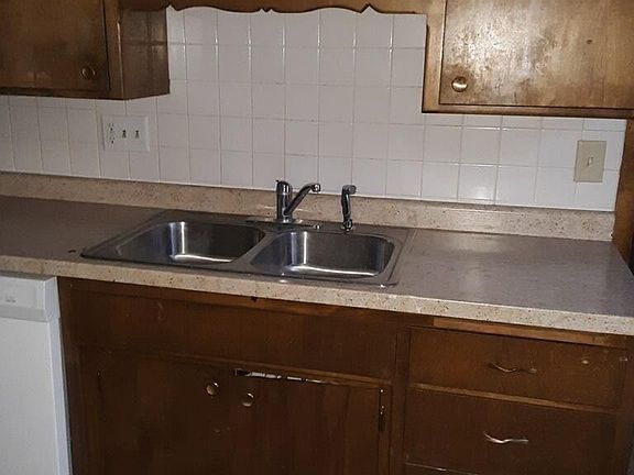 5th image of 515 30th Ave S APT 3