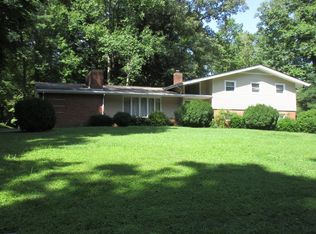 635 Cedar Ave, Erwin, TN 37650