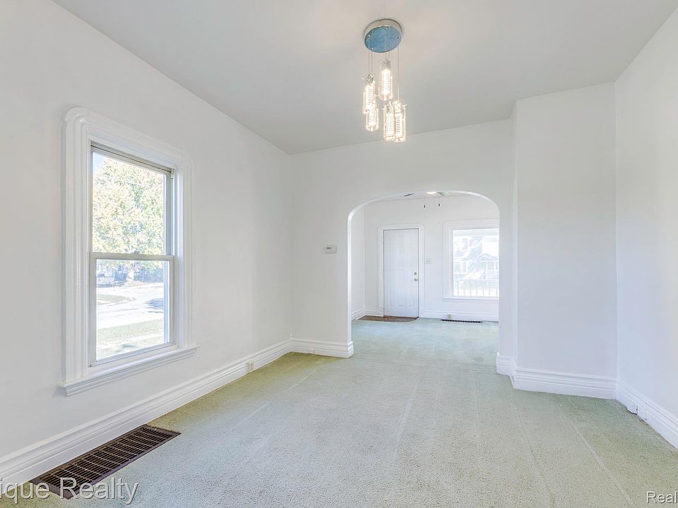 1433 Poplar St, photo 17