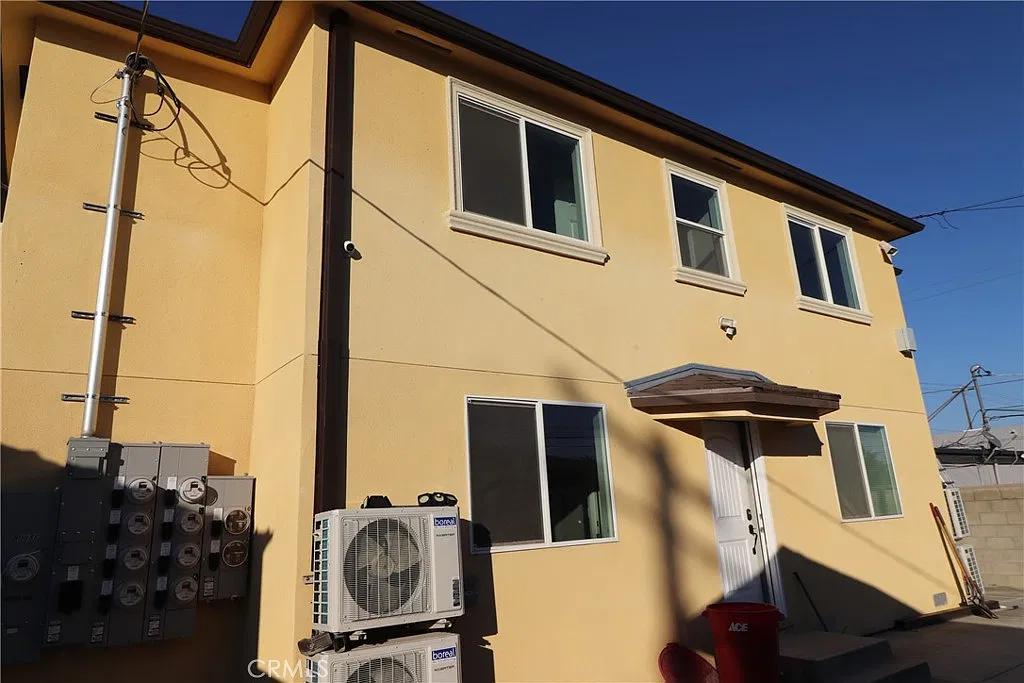 1 bed, 5124 sqft, $1,395 — Photo 2